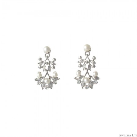 http://www.jewellerylite.com/107-710-thickbox/winter-leaves-n-pearls-earrings.jpg