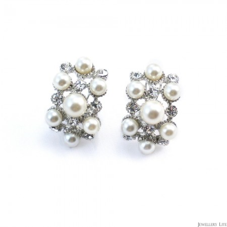 http://www.jewellerylite.com/127-628-thickbox/margaux-white-pearl-curved-earrings.jpg