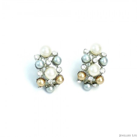 http://www.jewellerylite.com/130-612-thickbox/margaux-3-tone-pearl-curved-earrings.jpg