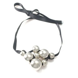 Chunky Ball Ribbon Necklace