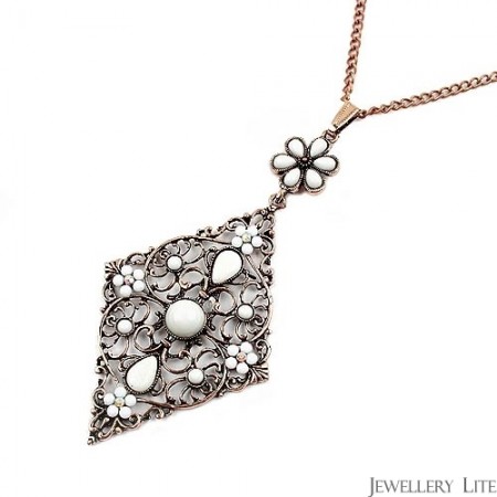 http://www.jewellerylite.com/89-358-thickbox/jasmine-twirls-necklace.jpg