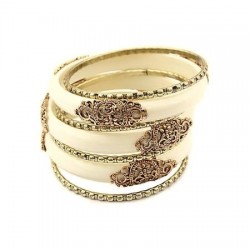 Embellished Multi Bangles Set